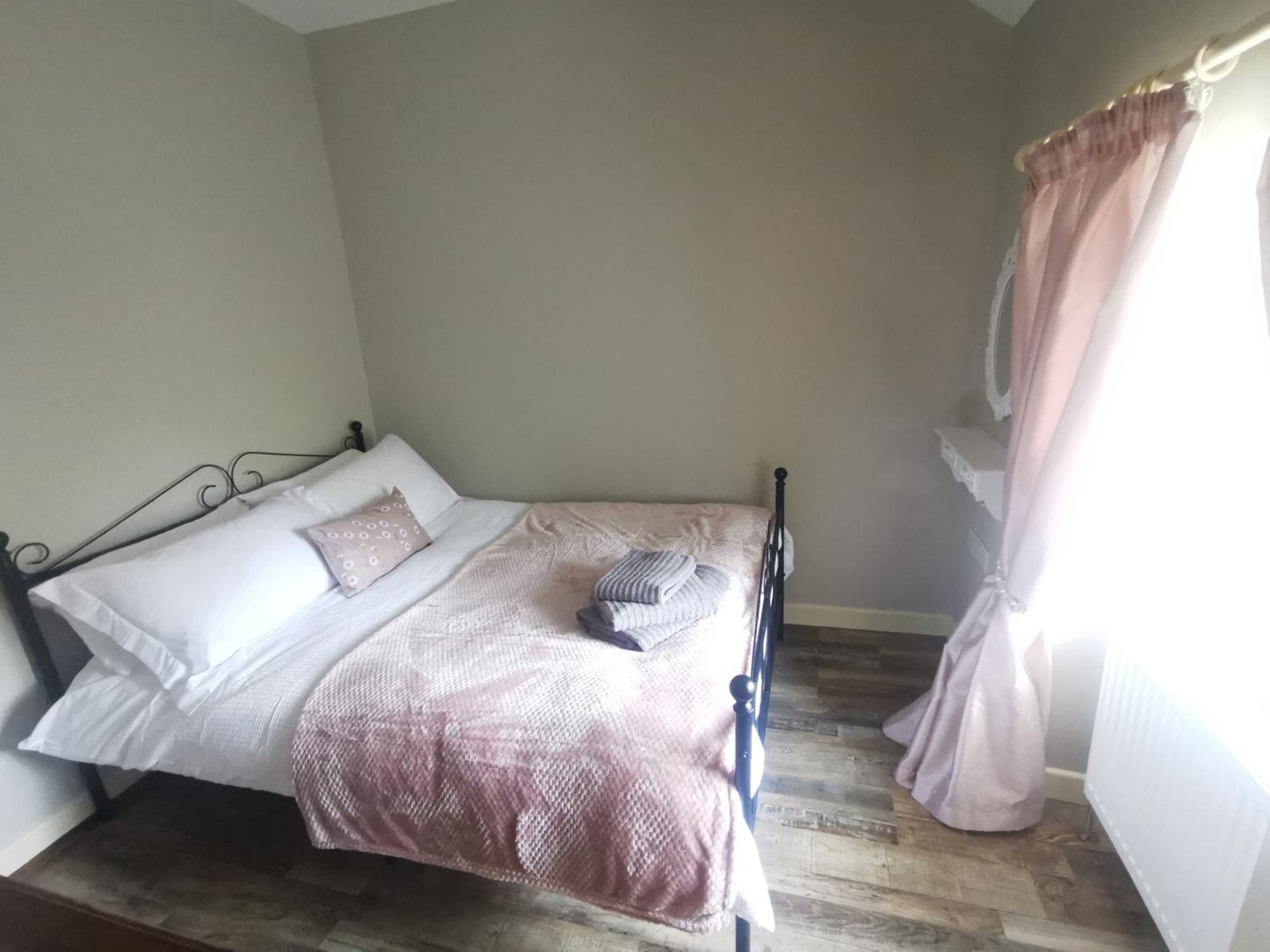 Christie's Countryside Escape With Holiday home Dungiven