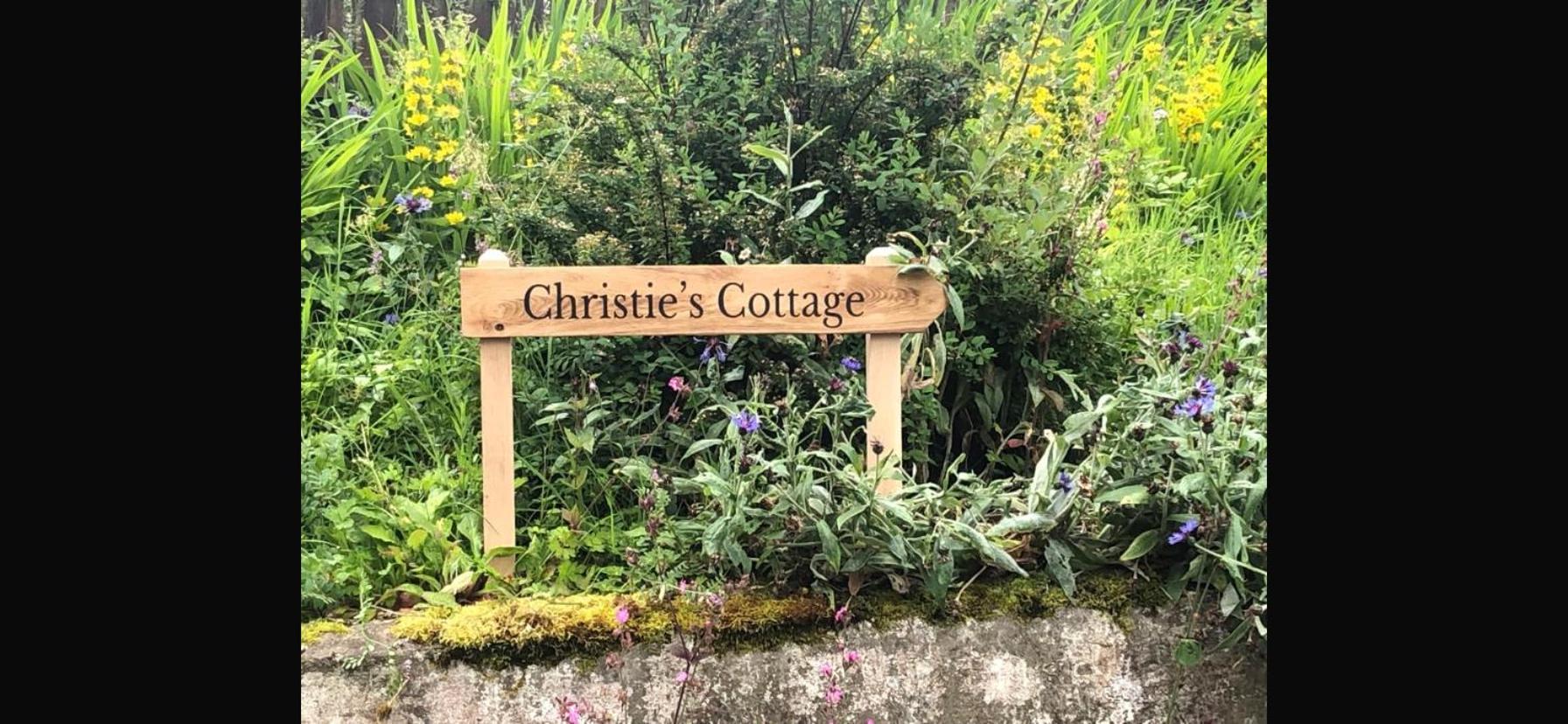 Ferienhaus Christie's Countryside Escape With *